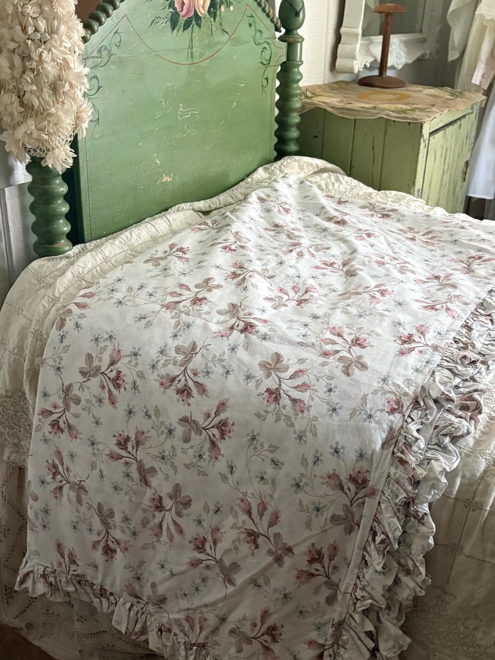 Shabby Chic King Duvet with Pink Floral and Blue Accents 100%Cotton Used